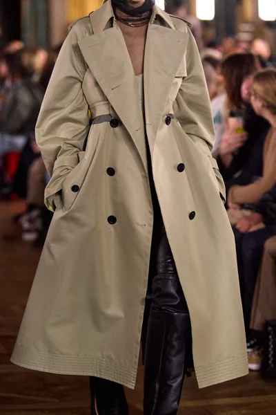 Look 35